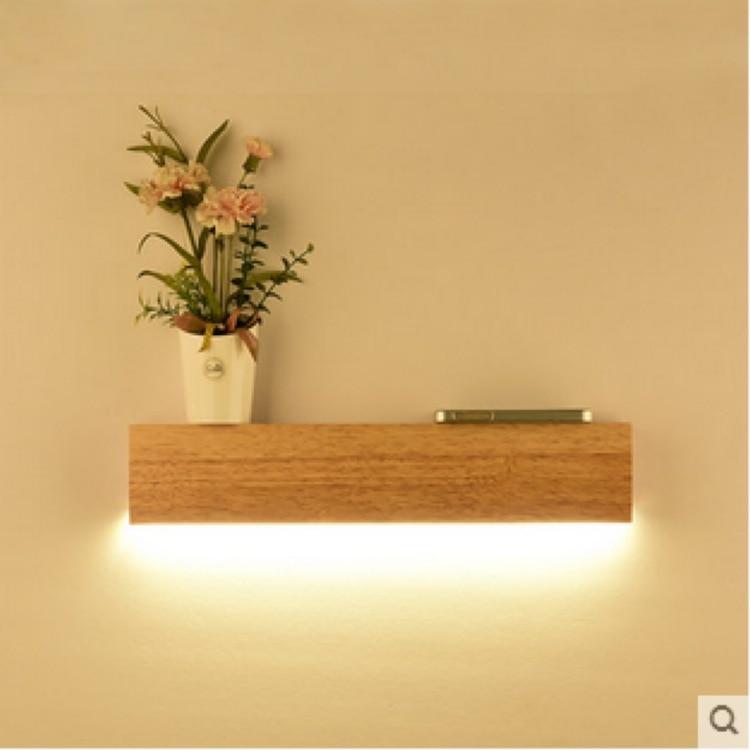 Eliana - Modernes Eichenholz-Regal & Lampe