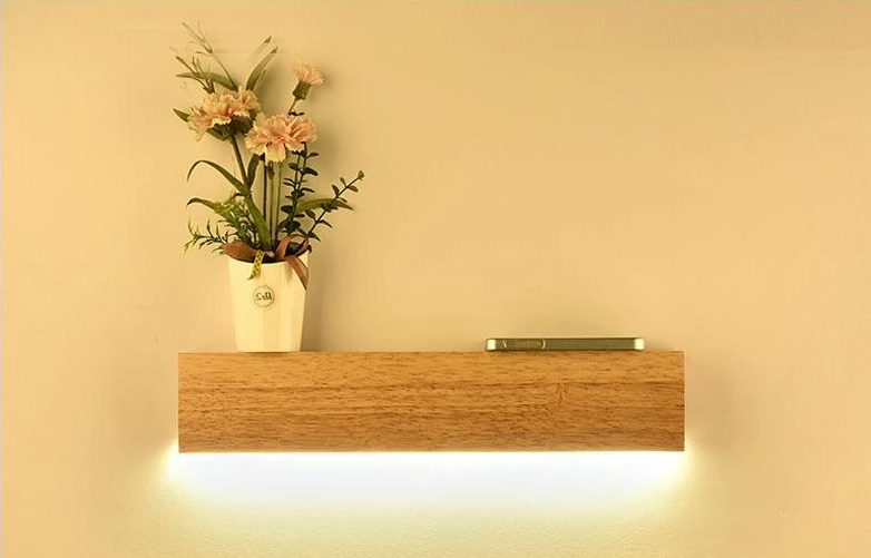 Eliana - Modernes Eichenholz-Regal & Lampe